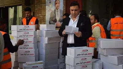 مدحت بركات: دعم الفقراء واجب وطني في هذه الظروف الصعبة