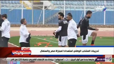 أحمد موسى يوجه هذه المناشدة للجمهور قبل مباراة مصر والسنغال (فيديو)