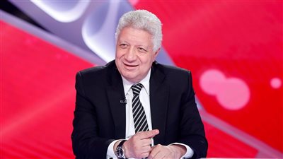 تفاصيل جلسة رئيس الزمالك مع نجم الفريق السابق