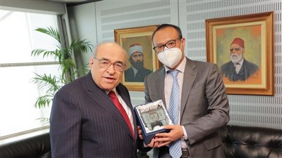 مدير مكتبة الإسكندرية يستقبل المستشار الثقافي الصيني الجديد