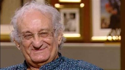 شاهد.. نهال عنبر تنعى الفنان الراحل أحمد حلاوة