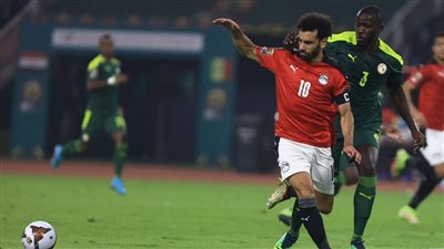كيروش يستدعي نجم الأهلي لمعسكر المنتخب قبل لقاء السنغال