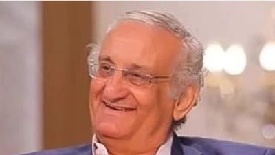 بكلمات مليئة بالحزن.. هاني رمزي ينعى الفنان أحمد حلاوة