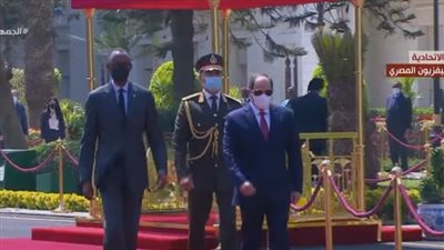 شاهد.. مراسم استقبال 