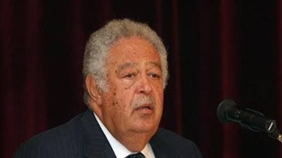 وزيرة الثقافة تنعي المستشار رجائي عطية نقيب المحامين ورئيس لجنة المواطنة وحقوق الانسان سابقا 