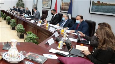 وزير السياحة والآثار: القطاع الخاص كان على قدر المسؤولية بأزمة عودة السائحين