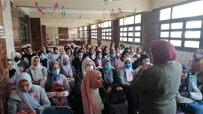 ثقافة المنيا تناقش المرأة وتناول موضوعاتها فى الأدب العربى