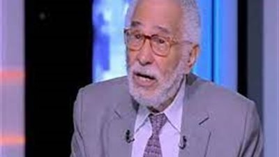 نجل عبد الرحمن أبو زهرة يكشف آخر تطورات الحالة الصحية لوالده