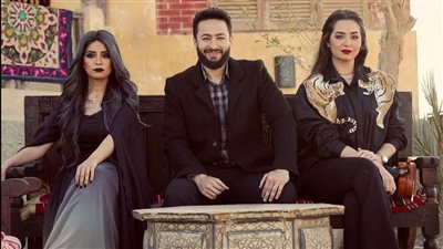 هبة مجدي تروج لـ 