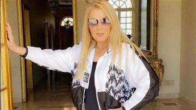 نادية الجندي تهنئ جمهورها بمناسبة حلول شهر رمضان 