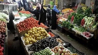 أسعار الخضروات والفاكهة اليوم الاثنين في أسواق الإسماعيلية