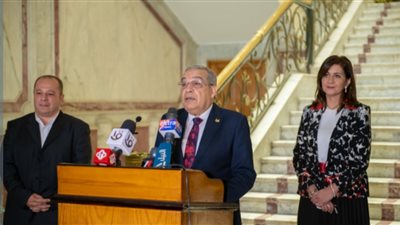 وزيرا الإنتاج الحربى والهجرة يشهدان توقيع بروتوكول تعاون لتحويل مخلفات أشجار الموز إلى ورق وأسمدة ومنسوجات