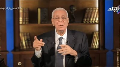  حسام موافي: الموظف الراضي عن عمله أطول عمرًا (فيديو)