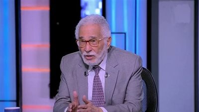 نجل أبو زهرة يكشف تفاصيل الوعكة الصحية الأخيرة لوالده 