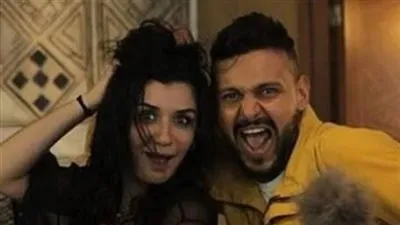 رد فعل كوميدي من غادة عادل بعد مقابلتها لـ فان دام والأخير يغازلها