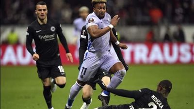 5 قنوات مفتوحة تنقل مواجهة برشلونة وفرانكفورت في الدوري الأوروبي اليوم الخميس