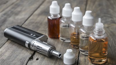 منع السجائر الإلكترونية في الأماكن العامة.. أمين سر صحة الشيوخ يوضح 