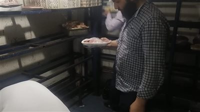 تفاصيل إعدام أغذية وغلق منشآت في حملات صحية بالدقهلية (صور)