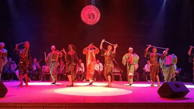 في ليلة احتفالية جديدة معركة العاشر من رمضان تضئ مسرح 23 يوليو بالمحلة