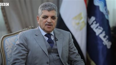 الفريق أسامة ربيع: لن نمنع مرور السفن بالقناة إلا بحالة واحدة (فيديو)