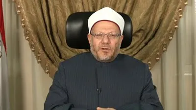 هل يجوز في صلاة التراويح التنقل من مسجد لأخر أو الصلاة بالمنزل؟.. مفتي الجمهورية يجيب