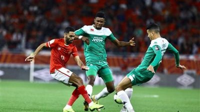 عاجل.. الرجاء يقلص الفارق بالهدف الأول في شباك الأهلي (فيديو)