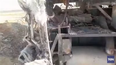 شاهد عيان يكشف تفاصيل جديدة بشأن حادث تصادم طريق أسوان 