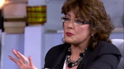 سماح أنور لم تشرب مياه 17 عاما.. كمية المياه التي يحتاجها الجسم يوميا