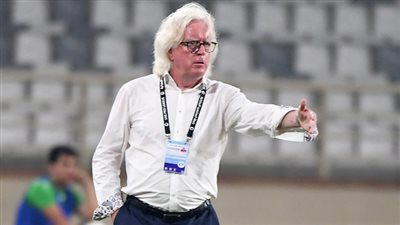 شايفر لـ «الفجر»: صلاح يمكنه أن يفوز بمباراة بمفرده.. وسيناريو لقاء الجزائر والكاميرون مؤلم جدًا