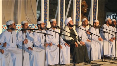 سباعية الإنشاد الديني وشعبية الوادى الجديد باحتفالات سور القاهرة الشمالى
