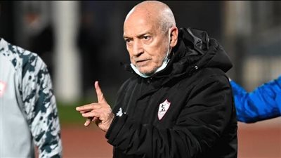 الزمالك ينتظر موقف فيريرا النهائي من ضم مهاجم إنبي