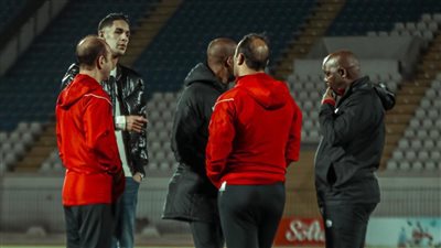 موسيماني يستقر على تشكيل الأهلي أمام طلائع الجيش في الدوري