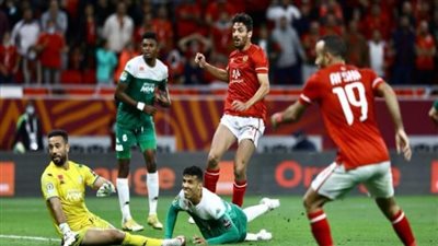 موسيماني يستقر على مهاجم الأهلي ضد الرجاء المغربي