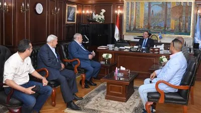 محافظ الإسكندرية يبحث إقامة بطولة كمال أجسام دولية بالمحافظة تزامنا مع عيدها 