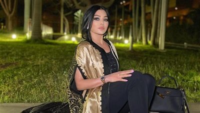 بعباءة رمضانية.. تتألق هيفاء وهبي في أحدث ظهور