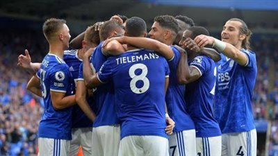 تحت أنظار الريال وبرشلونة.. الساحر يحسم مستقبله مع ليستر سيتي