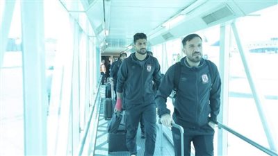 بعثة الأهلي تصل القاهرة بعد التأهل لنصف النهائي