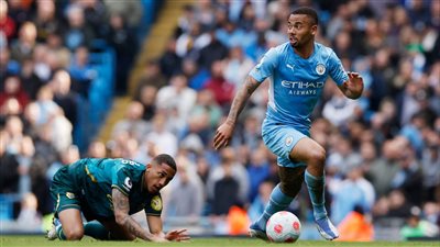 بعد قدوم هالاند.. تطورات مُثيرة بشأن انتقال خيسوس إلى آرسنال