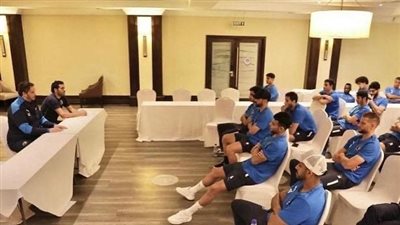 ممدوح عيد يحفز لاعبي بيراميدز قبل مواجهة مازيمبي