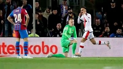برشلونة يسقط على ملعبه أمام رايو فاليكانو بهدف نظيف في الليجا
