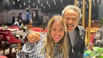 شاهد.. إيهاب فهمي يهنئ زوجته بعيد ميلادها