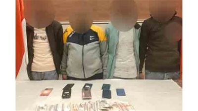 ضبط تشكيل عصابي تخصص في سرقة الهواتف المحمولة بأسلوب الخطف بالقاهرة