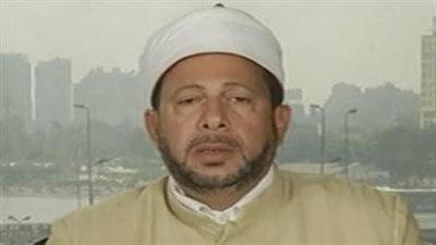 عضو الفتوى بالأزهر يوضح حكم تهنئة المسيحيين بأعيادهم (فيديو)