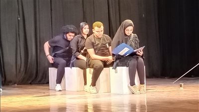 نتاج مشروع تخرج ورش المخرج المسرحي على مسرح ثقافة أسيوط