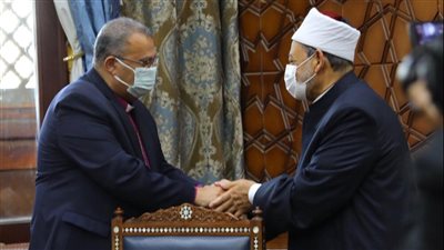 رئيس الإنجيلية يهنئ الإمام الأكبر بعيد الفطر المبارك