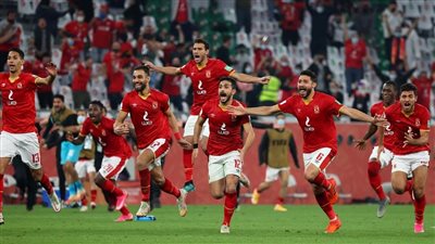 حقيقة مفاوضات الأهلي مع مدرب الفريق السابق