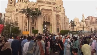 فائدة فقهية (1).. هل صلاة الجمعة فريضة على المرأة