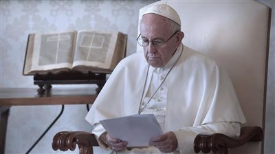 البابا فرنسيس يستقبل الكهنة والرهبان والراهبات المدغشقريين المقيمين في روما