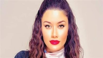 سنتينا خليفة: 