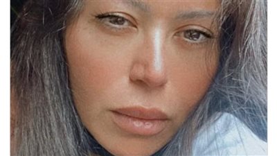 دون مكياج.. لقاء الخميسي تغازل جمهورها ومحبيها 